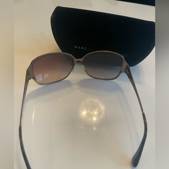 Marc by Marc Jacobs Brown Sunglasses - Picture 3 of 8